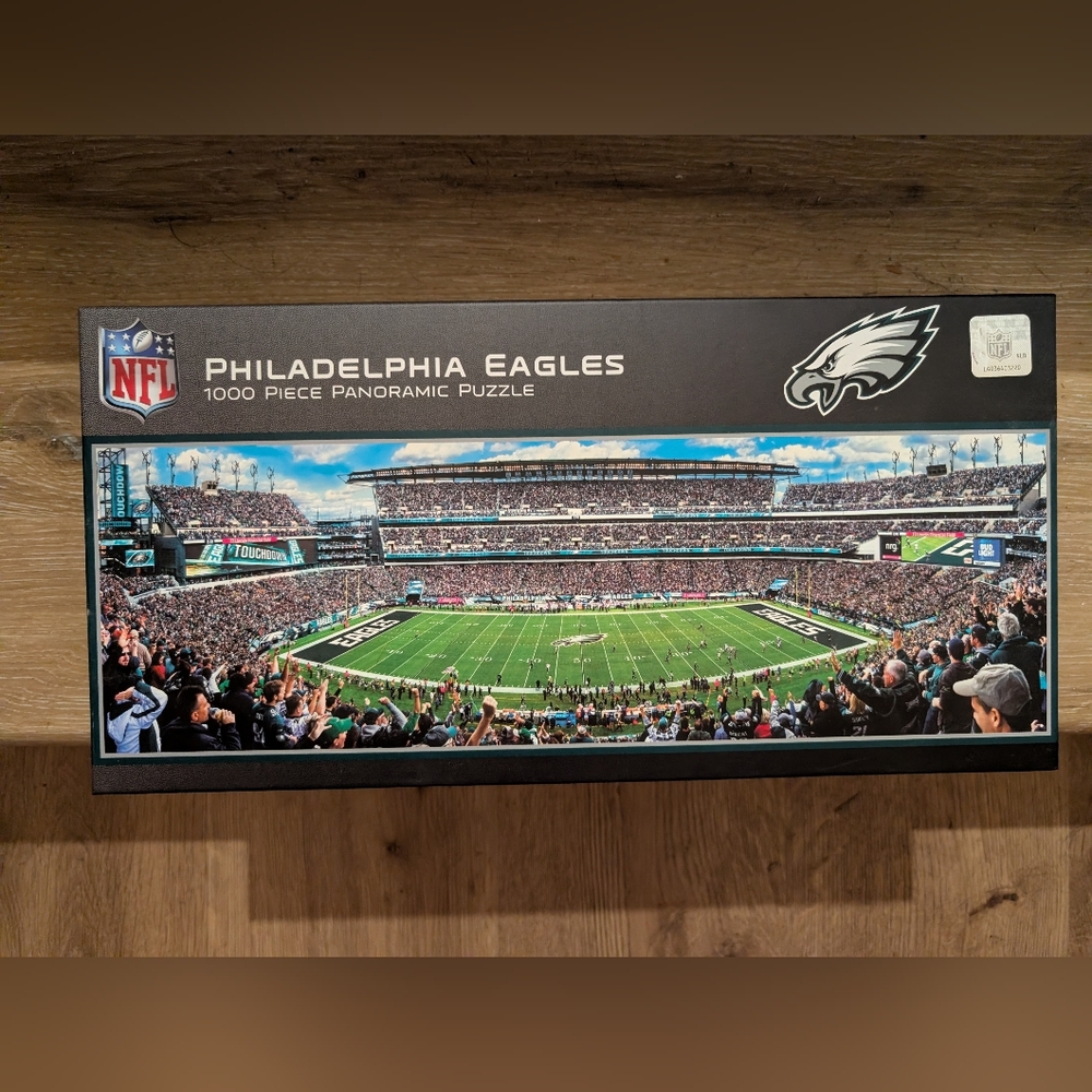 Philadelphia Eagles Panoramic Puzzle - Green and Black